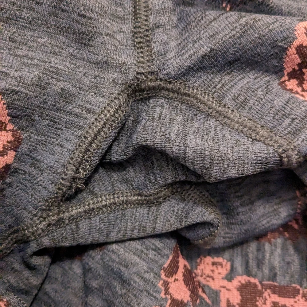 🌹🍇 Free People Movement Pink Floral Set Size XS/Small - Picture 2 of 6